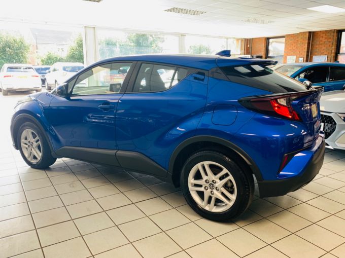 TOYOTA CHR ICON - 5472 - 9