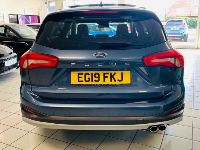 FORD FOCUS ACTIVE X ECOBLUE - 5618 - 9