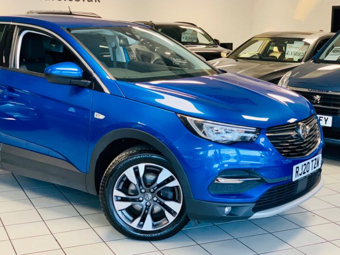 VAUXHALL GRANDLAND X SE PREMIUM - 5520 - 5