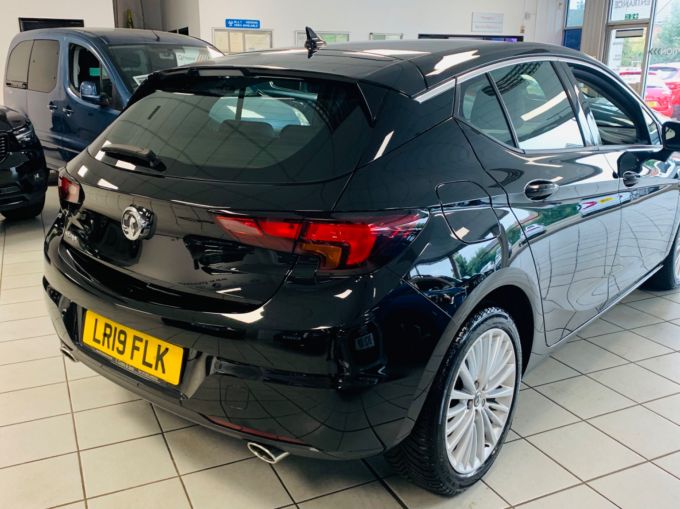 VAUXHALL ASTRA ELITE NAV S/S - 5467 - 6