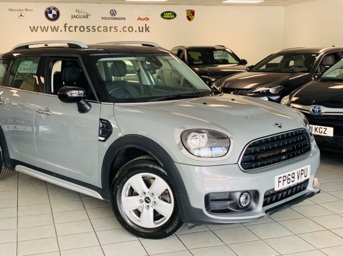 MINI COUNTRYMAN COOPER CLASSIC - 5384 - 4