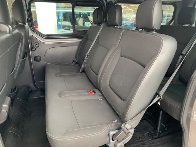 RENAULT TRAFIC LL30 SPORT EDC ENERGY DCI - 5660 - 19