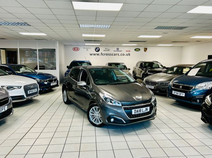 PEUGEOT 208 BLUE HDI S/S ALLURE - 5527 - 3