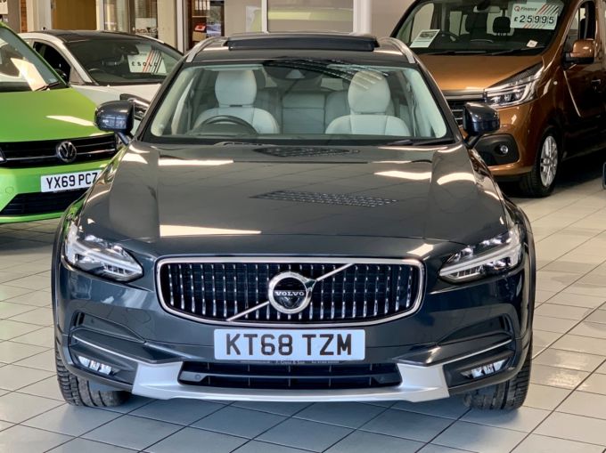 VOLVO V90 D4 CROSS COUNTRY PRO AWD - 5620 - 4