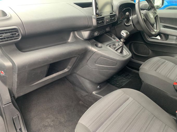 VAUXHALL COMBO LIFE SE S/S 7 SEATS - 5452 - 2