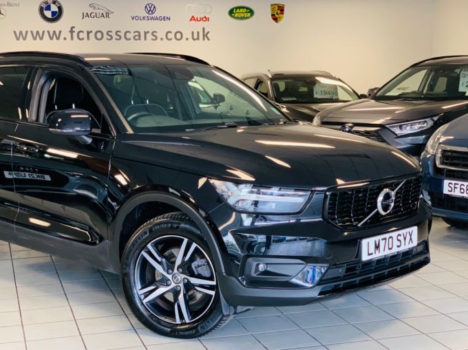 VOLVO XC40 B4 R-DESIGN MHEV - 5444 - 4