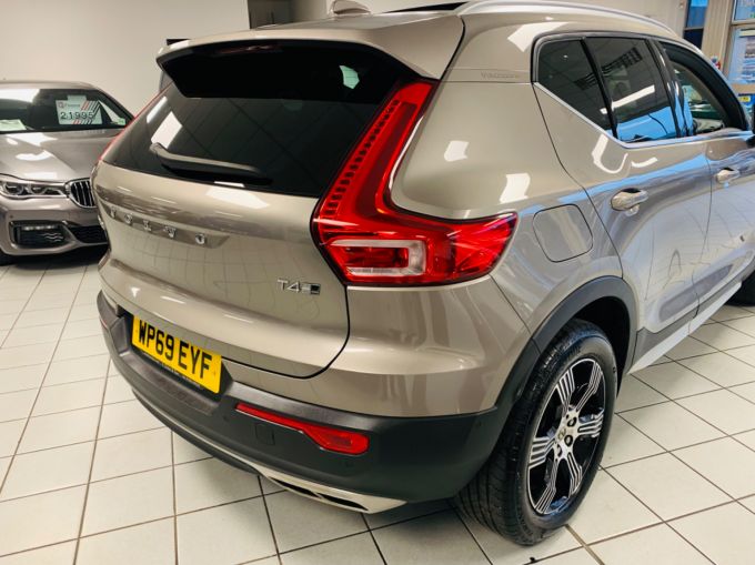 VOLVO XC40 T4 INSCRIPTION AWD - 5540 - 7