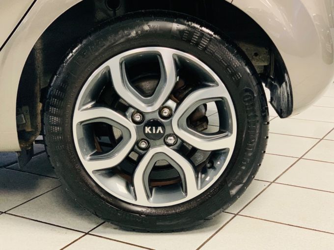 KIA PICANTO TITANIUM EDITION - 5493 - 22