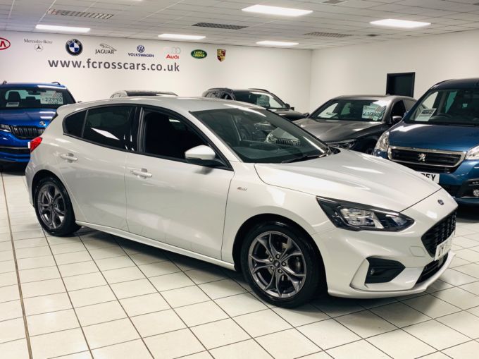 FORD FOCUS ST-LINE TDCI - 5536 - 6