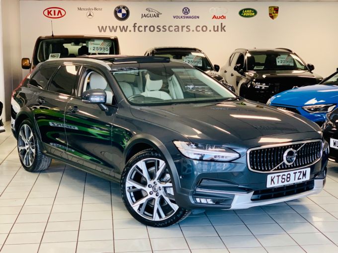 VOLVO V90 D4 CROSS COUNTRY PRO AWD - 5620 - 1