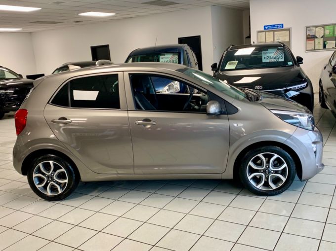 KIA PICANTO TITANIUM EDITION - 5493 - 6