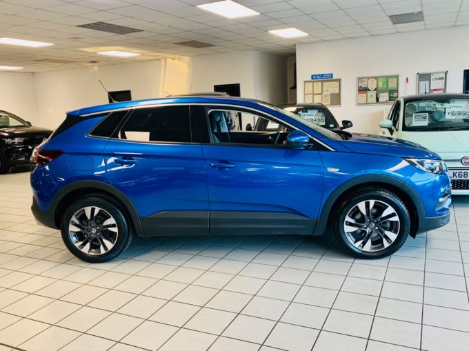 VAUXHALL GRANDLAND X SE PREMIUM - 5520 - 6