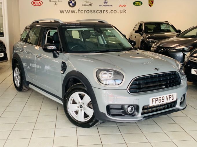 MINI COUNTRYMAN COOPER CLASSIC - 5384 - 1