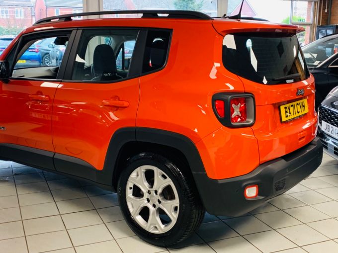 JEEP RENEGADE LIMITED - 5584 - 9