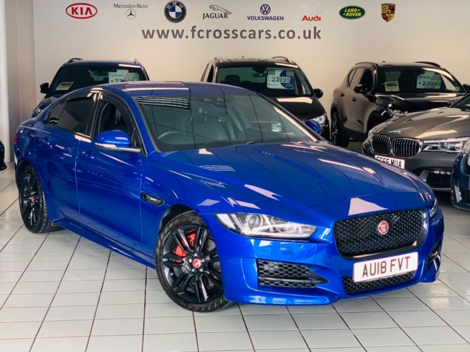 JAGUAR XE R SPORT BLACK PACK - 5506 - 1